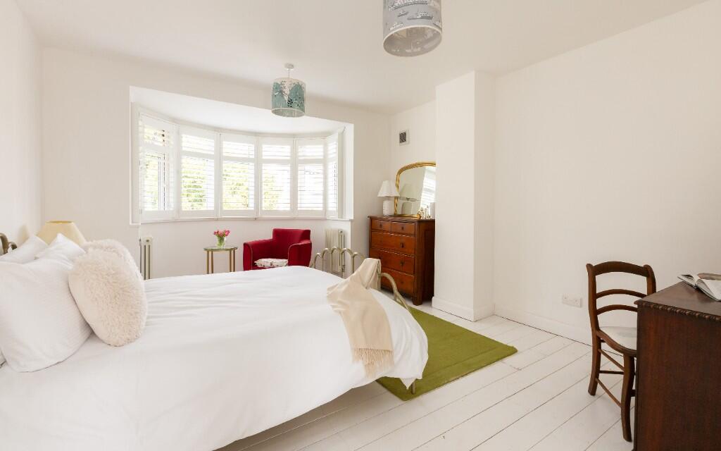Main bedroom