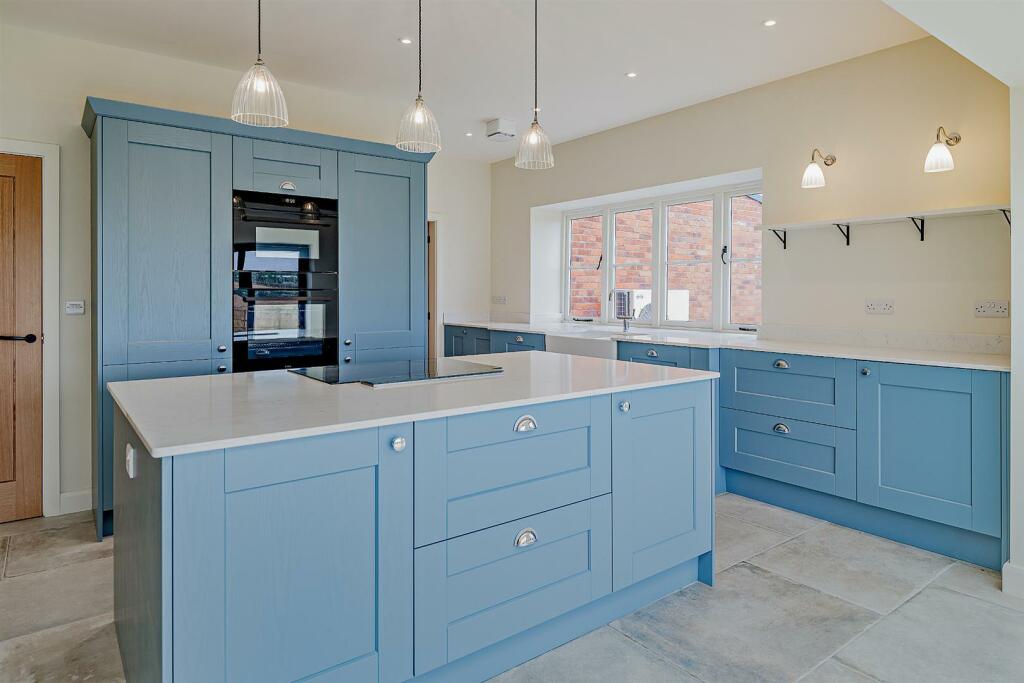8619361-stills-interior11(1)-800.jpg