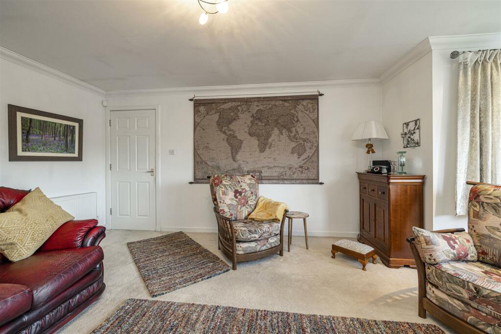 18 Cleuch Avenue North Middleton 14.JPG
