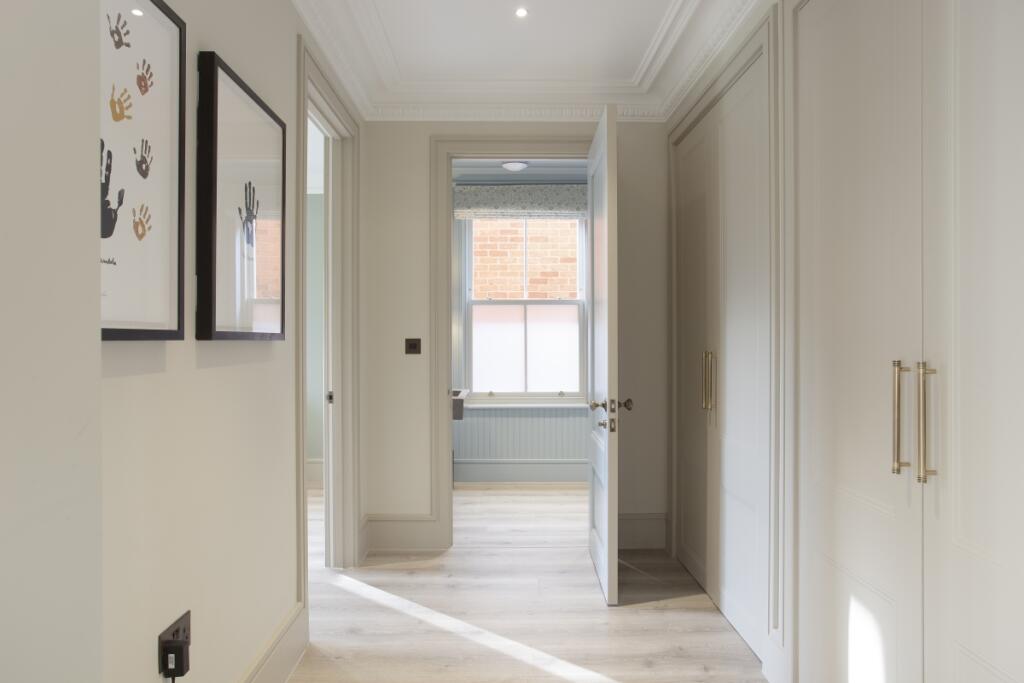 327548 1 The Pine...