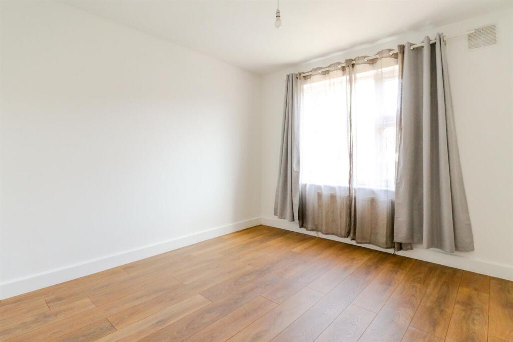 27 Glenloch Road-13.jpg