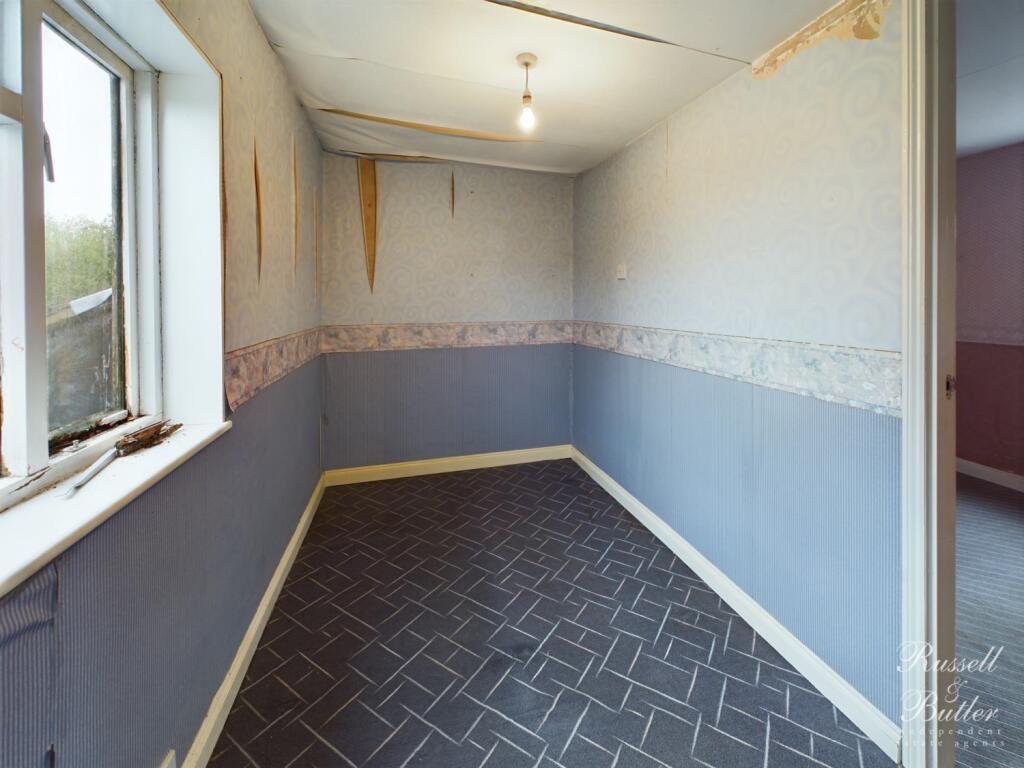 CAM01995G0-PR0218-STILL007