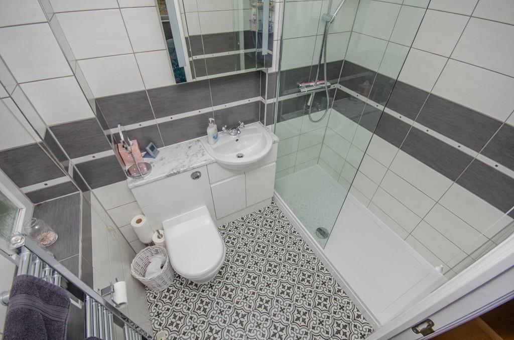 Ensuite.jpg