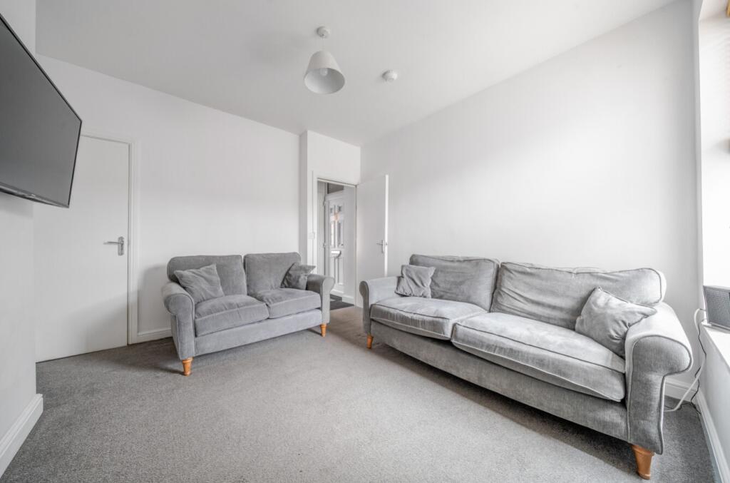 1369056-12-68ece4a8b7b45