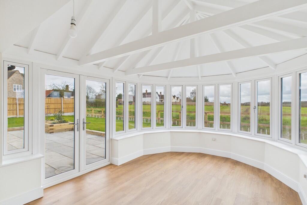 CAM01689G0-PR0453...