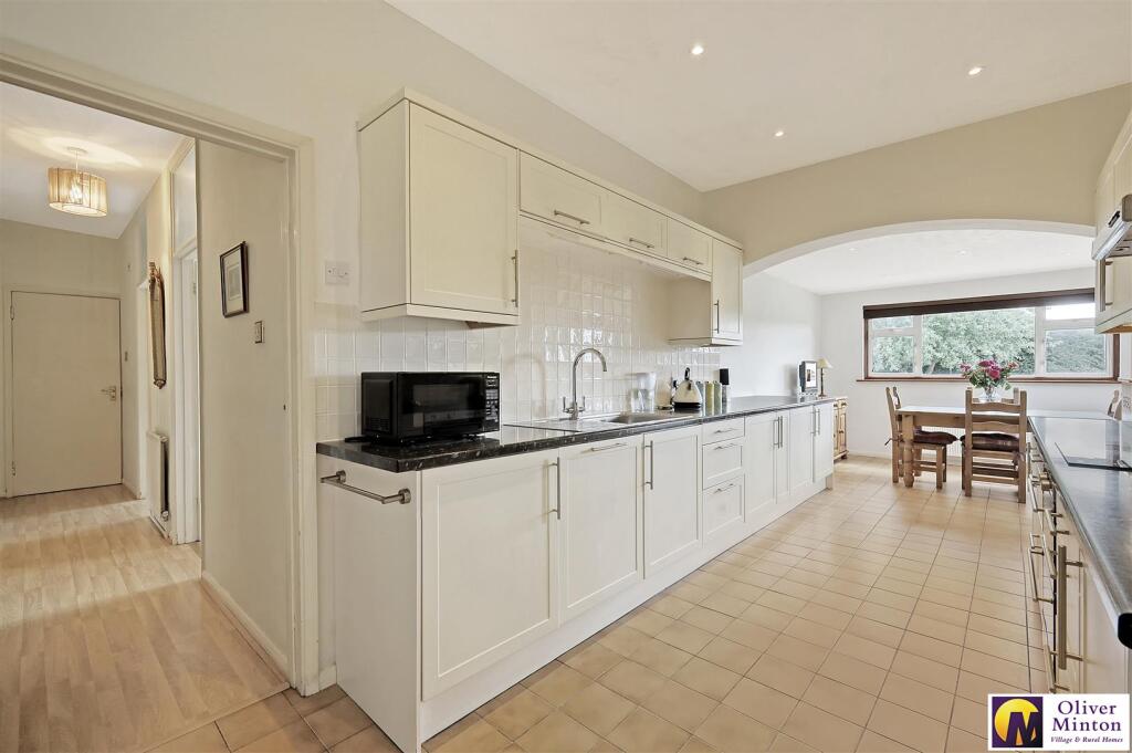Kitchen/Dining Room
