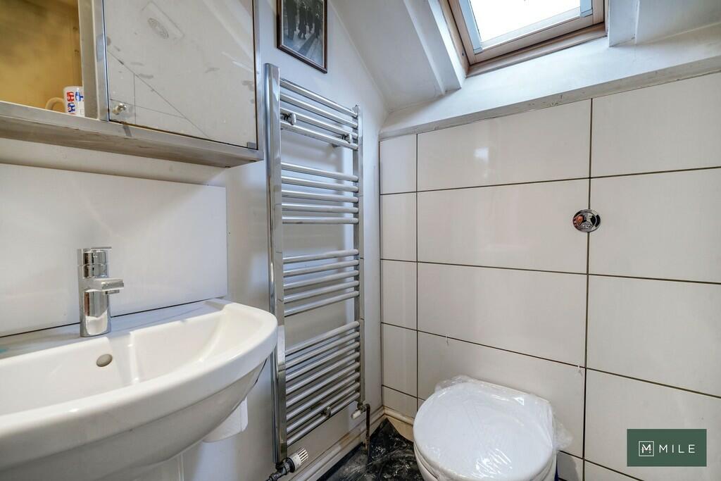 453a Harrow Road ...