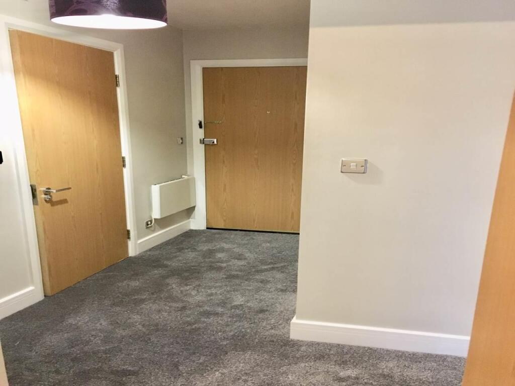 Hallway.jpg