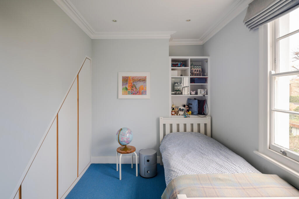 322508 - 98 Buckingham Road-7.jpeg