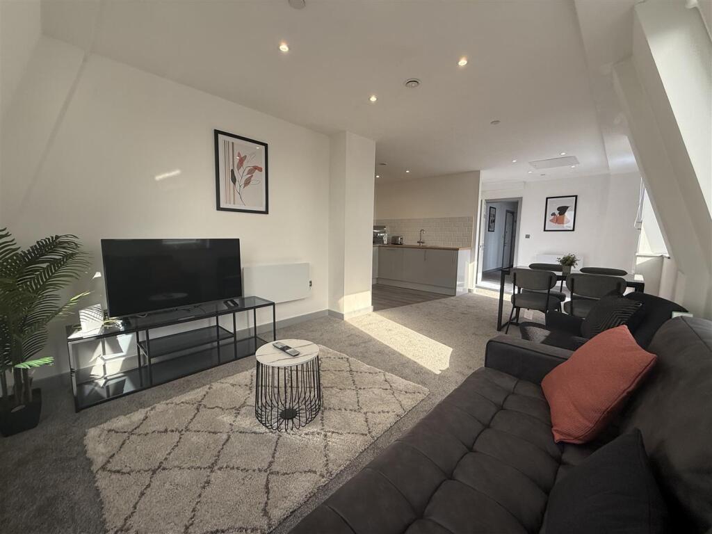 Photo 22-05-2025, 17 11 59.jpg