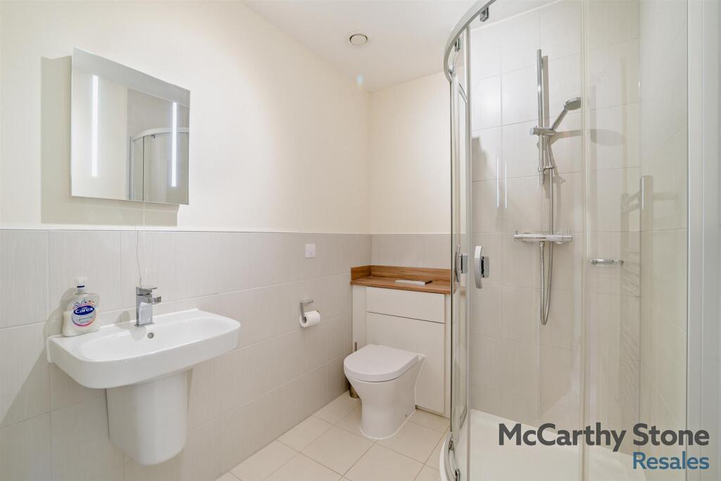 8663200-interior07-800.jpg