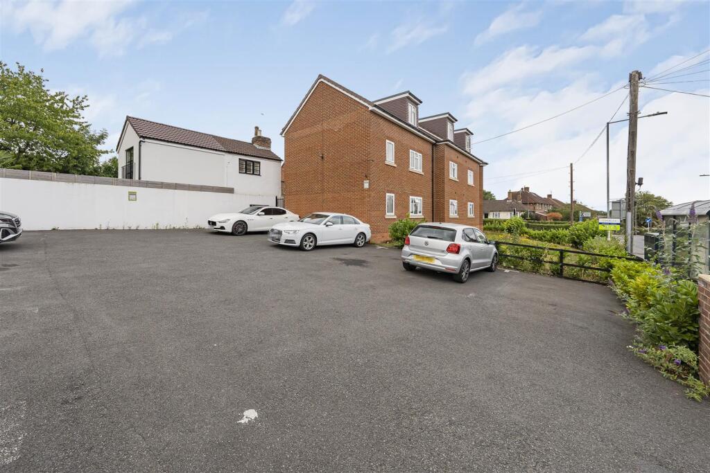 Photo Jul 24 2025, 9 14 15 AM.jpg