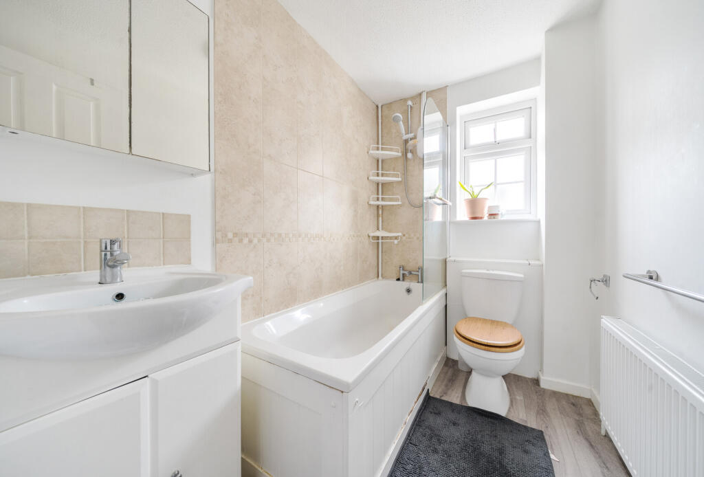 1343066-6-68b1935...