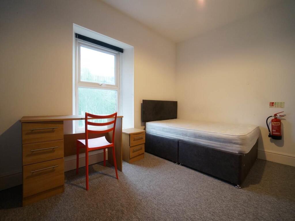 Bedroom 3.JPG