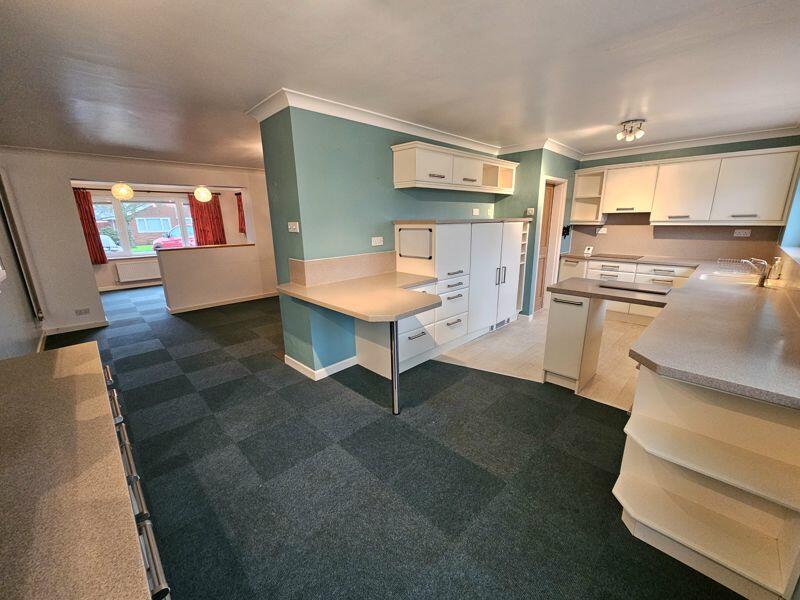 Kitchen into Lounge