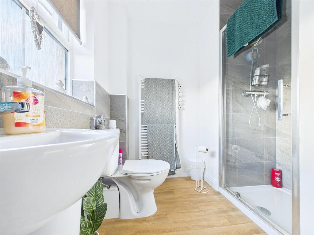 En-suite Shower Room