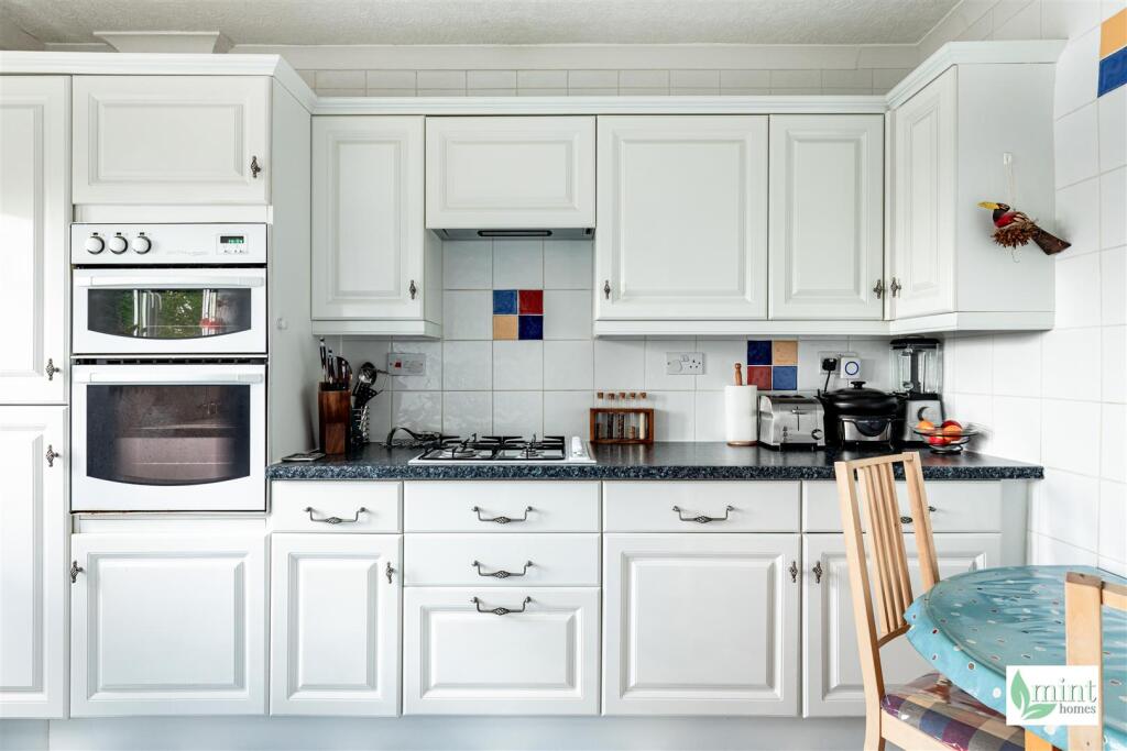 Watermark - Camphill Court-15.jpg