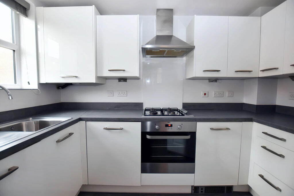 Kitchen 2