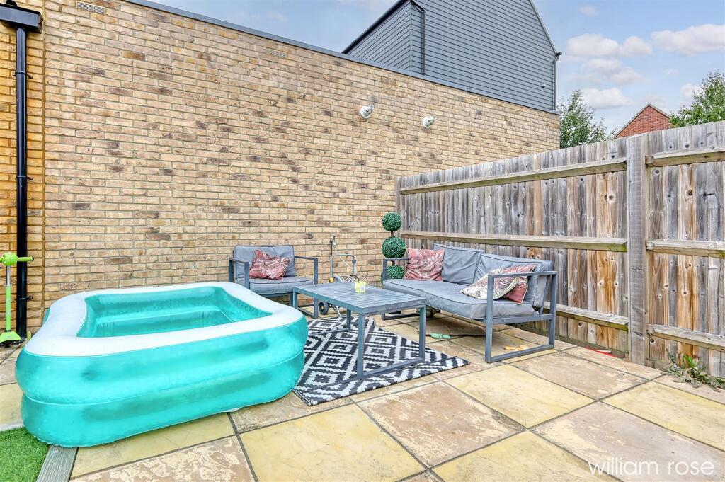 img_9495_18 copy.jpg