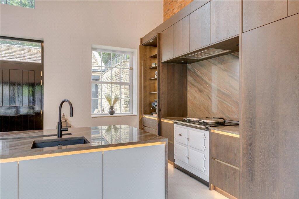 Entertaining Kitchen