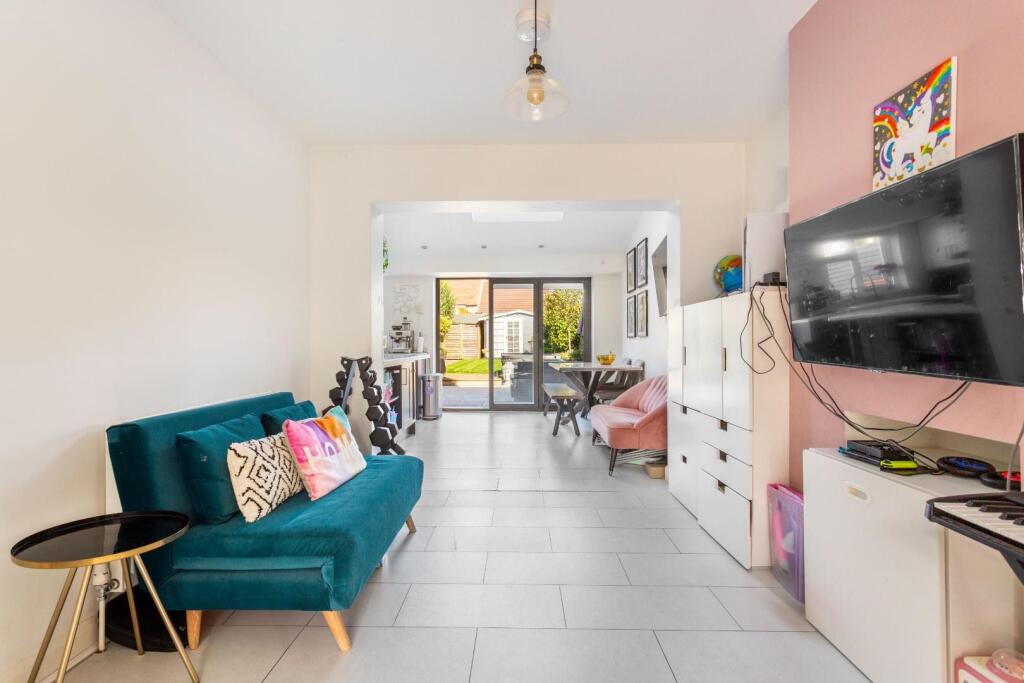 Burlington Gardens-2.jpg