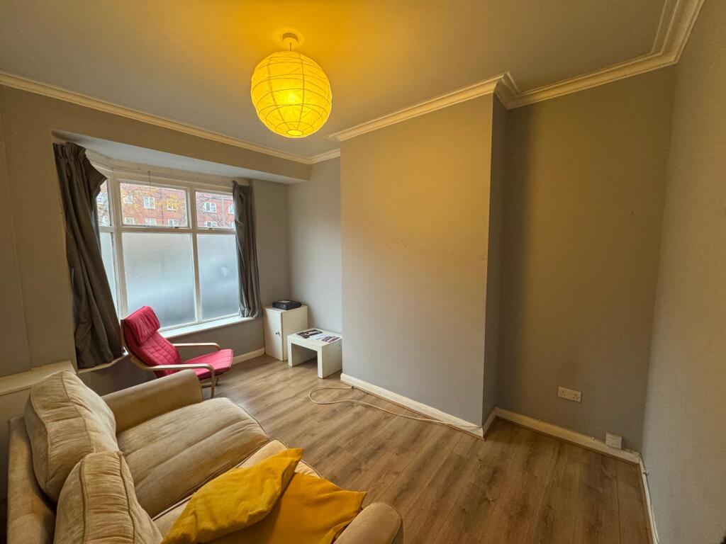 WhatsApp Image 2025-12-15 at 13.31.18.jpeg