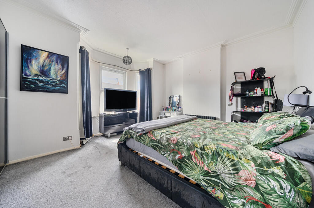 1299065-35-682f46...