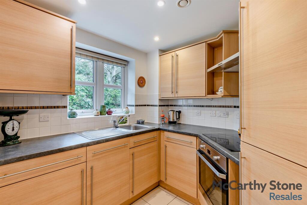 8642174-interior08-800.jpg
