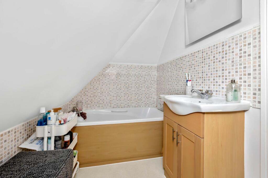 Annexe bathroom
