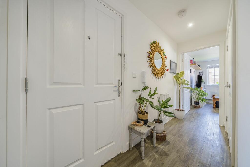 Entrance Hall (1)