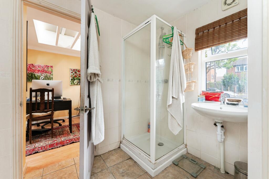 Annexe Bathroom