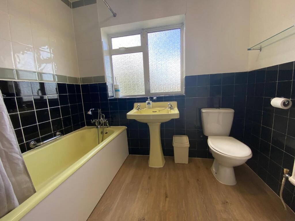 Bathroom.jpeg