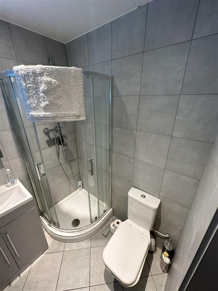 WC.jpg