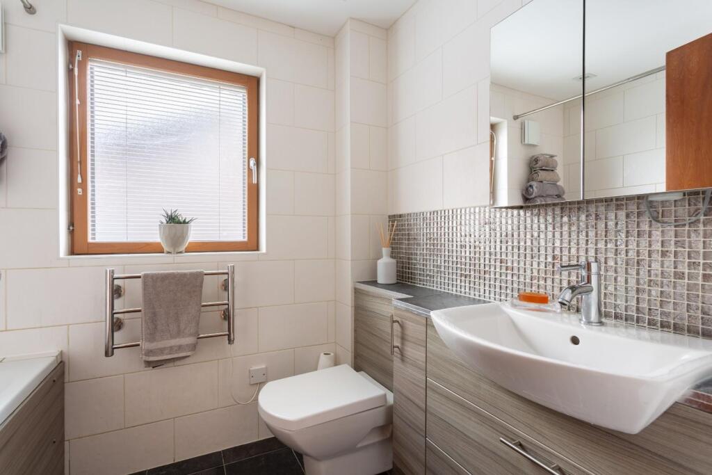 Batts Pond Lane-23.jpg