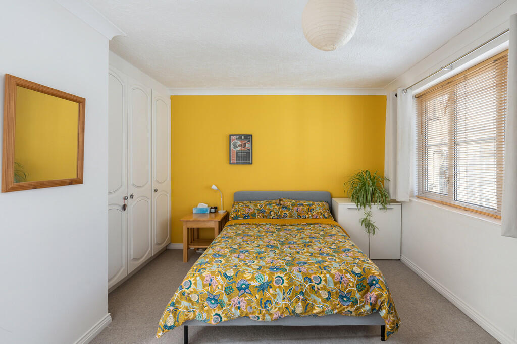 35 North Gardens-...
