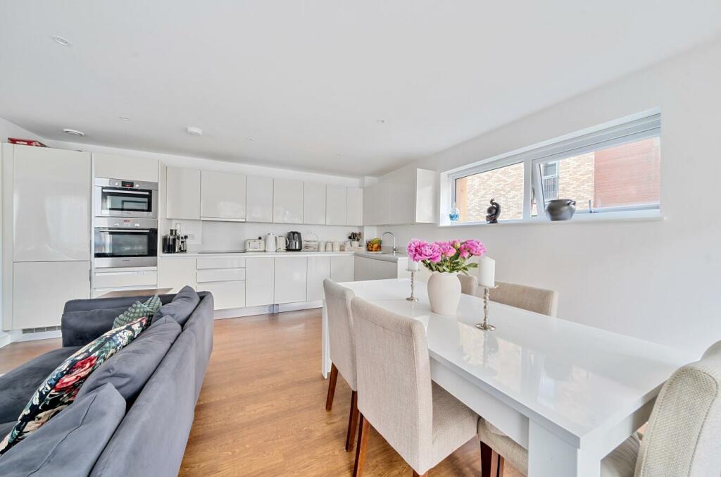 Davidson Frost-Wellings, DFW, Clement Court, Stanm