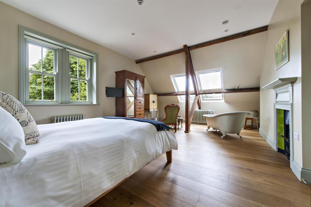 rooms_15_.jpg