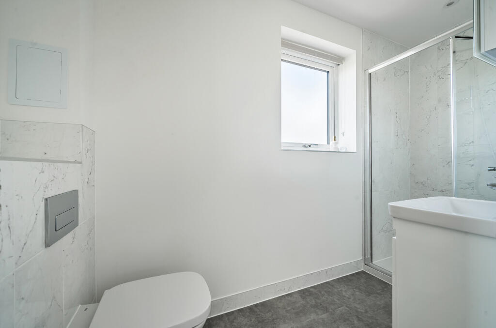 1348196-14-68bef2...