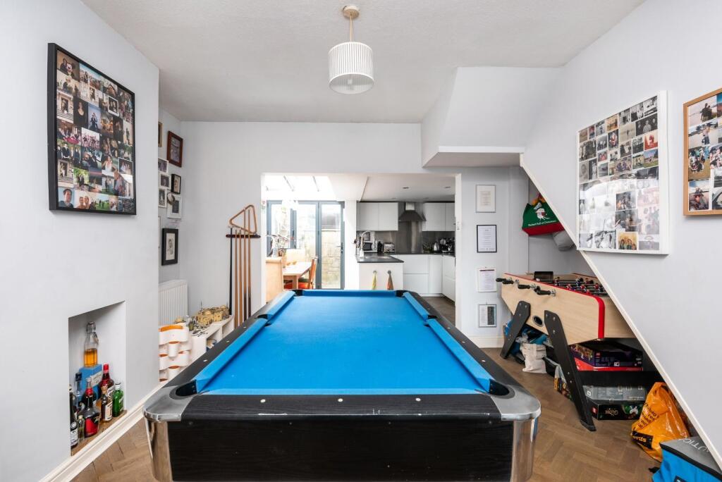 4 Pera Place, Bath, BA1 5NX-3 (2).jpg