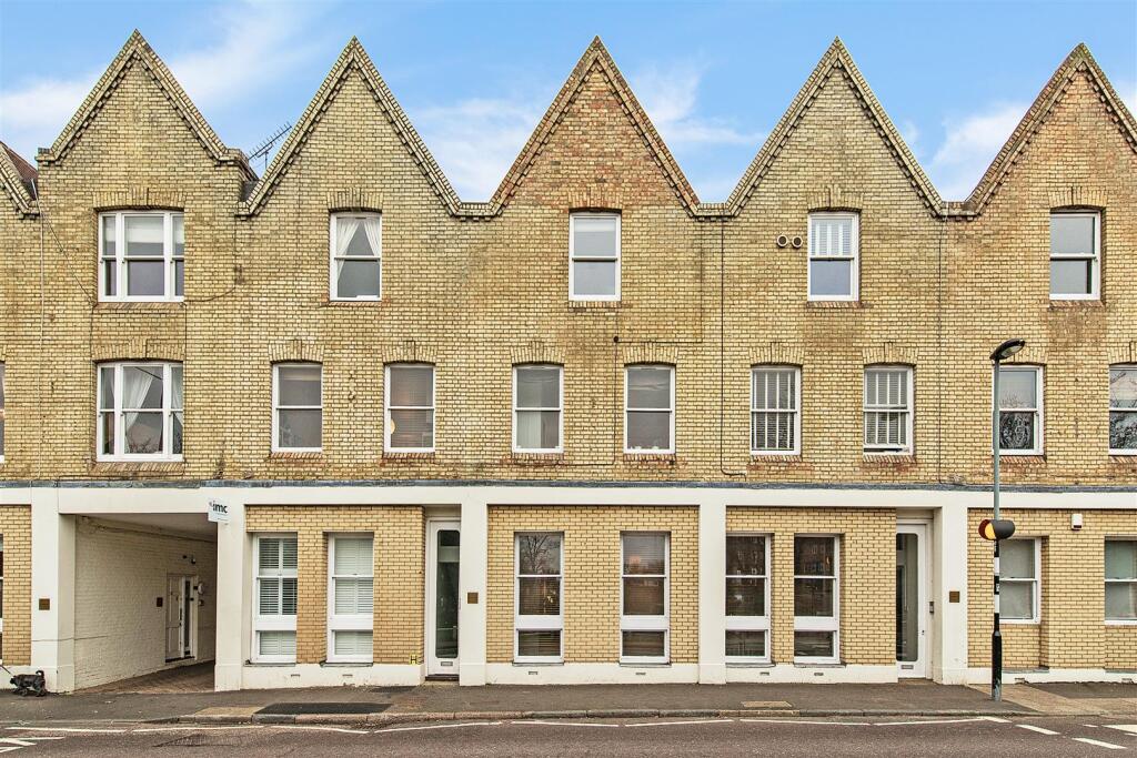 27242_ja_19b_sheen_lane_3