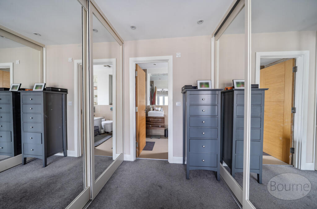 9fcdb5bf-309c-4e3...