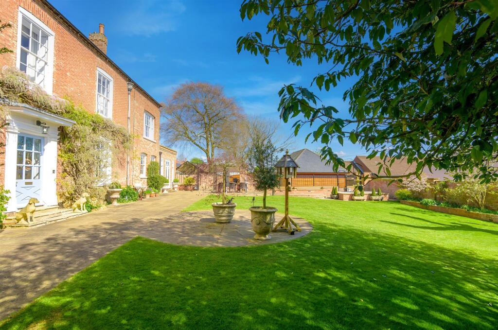 The Old Vicarage, Melton Road, Ab Kettleby