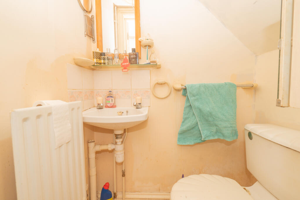 general 30 Addington