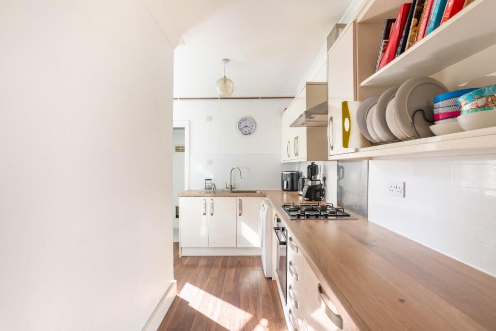 Goldstone Villas-3.jpg