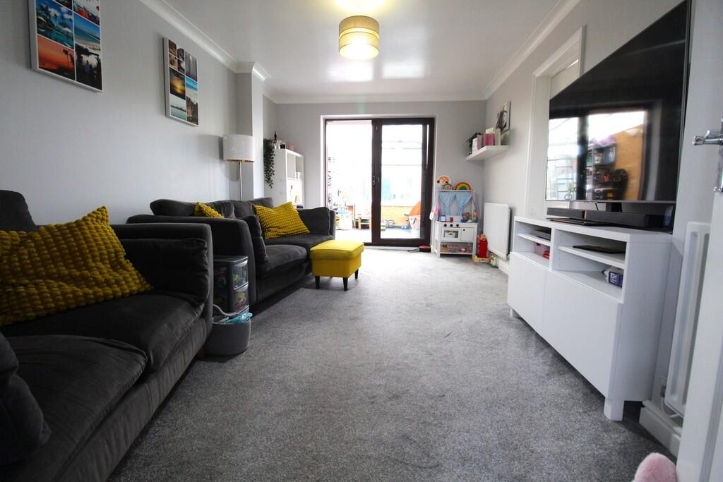 lounge 2