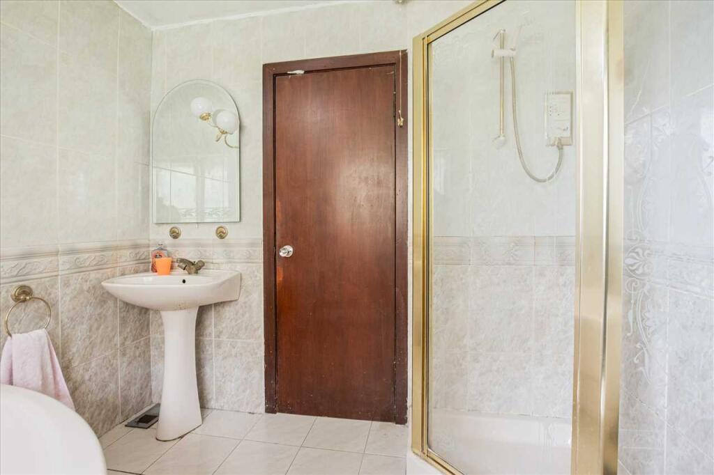 Bathroom (2)