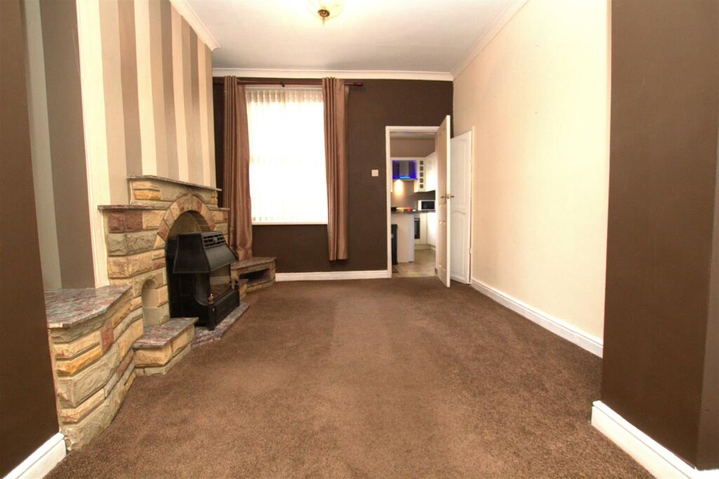 Lounge.jpg