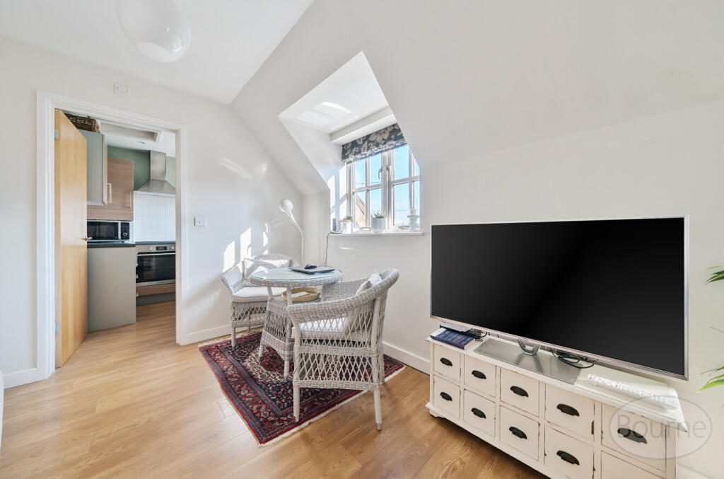 09e05c50-01b6-4da...