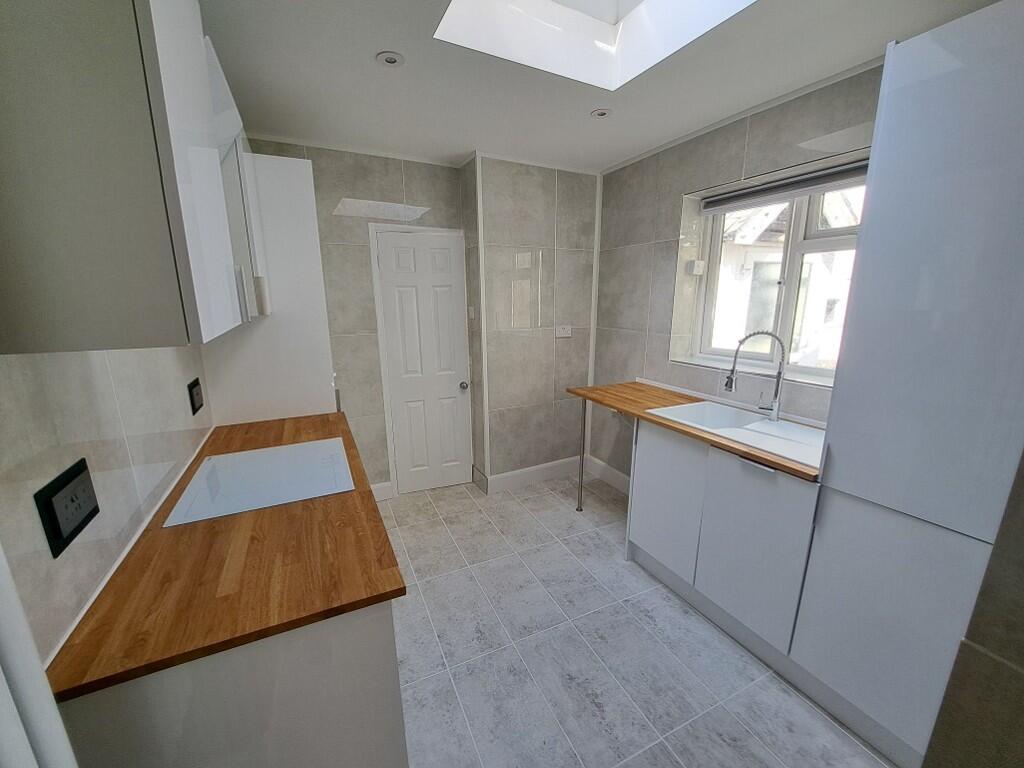 NEW KITCHEN
