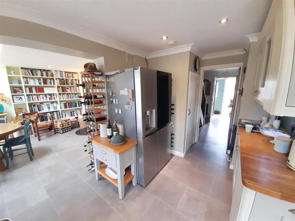 Kitchen dining room new.jpg